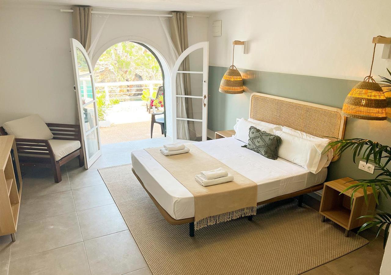 Отель Club Menorca - Solo Adultos Cala En Porter  Экстерьер фото