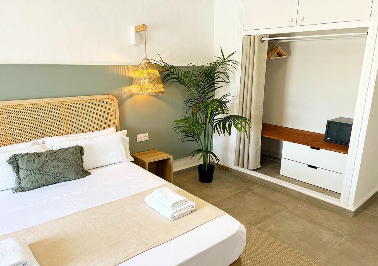 Отель Club Menorca - Solo Adultos Cala En Porter  Экстерьер фото